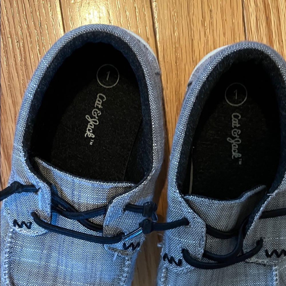 Boys slip on shoes - Picture 7 of 7